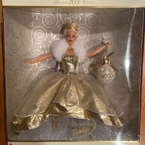 Vintage Celebration Barbie Special 2000 Edition in box